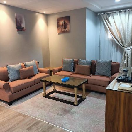 Apartamento ستار للوحدات سكنيه Riad Exterior foto