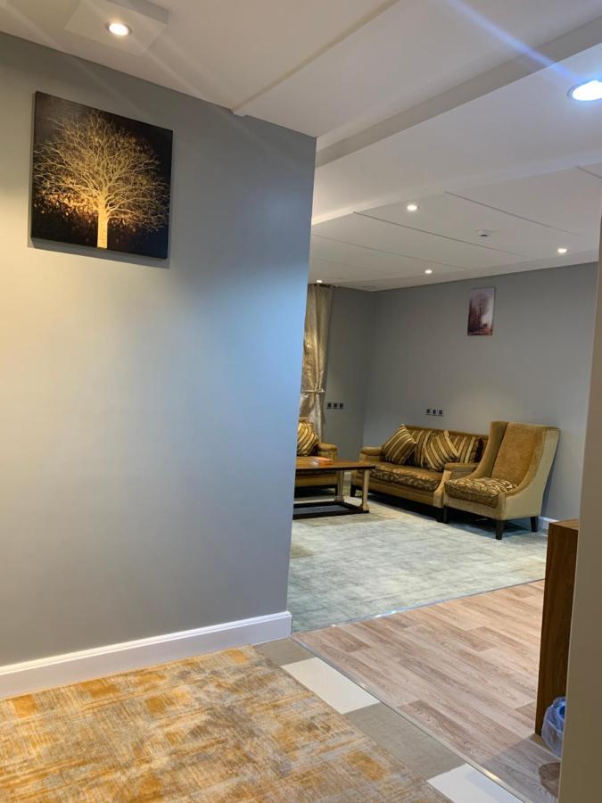 Apartamento ستار للوحدات سكنيه Riad Exterior foto